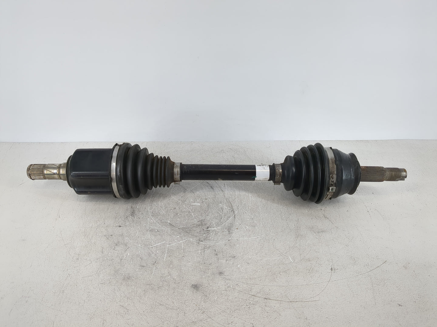 2014-2017 Fiat 500 Axle Shaft Front Driver Cv C/v - Oemusedautoparts1.com
