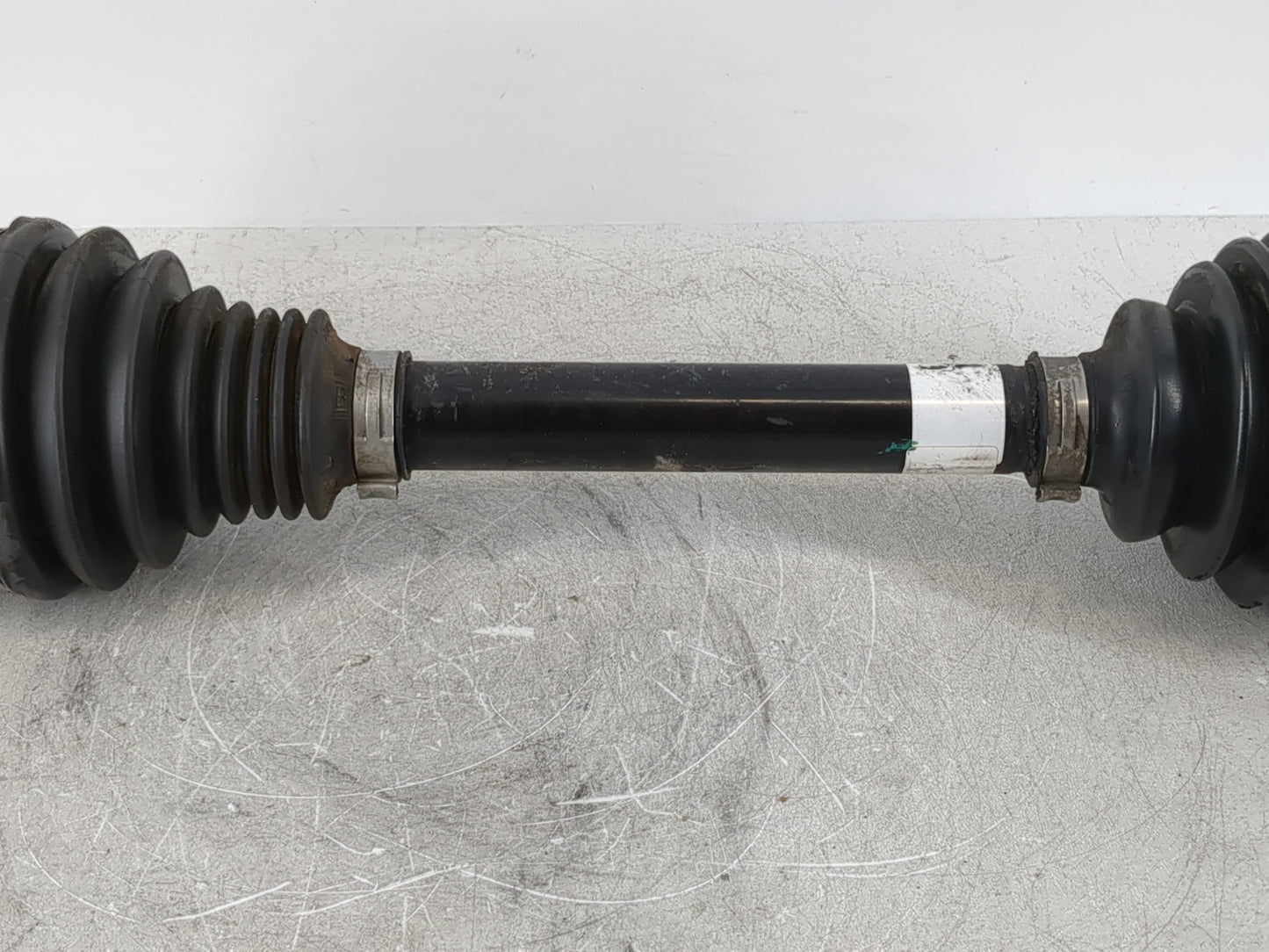 2014-2017 Fiat 500 Axle Shaft Front Driver Cv C/v - Oemusedautoparts1.com