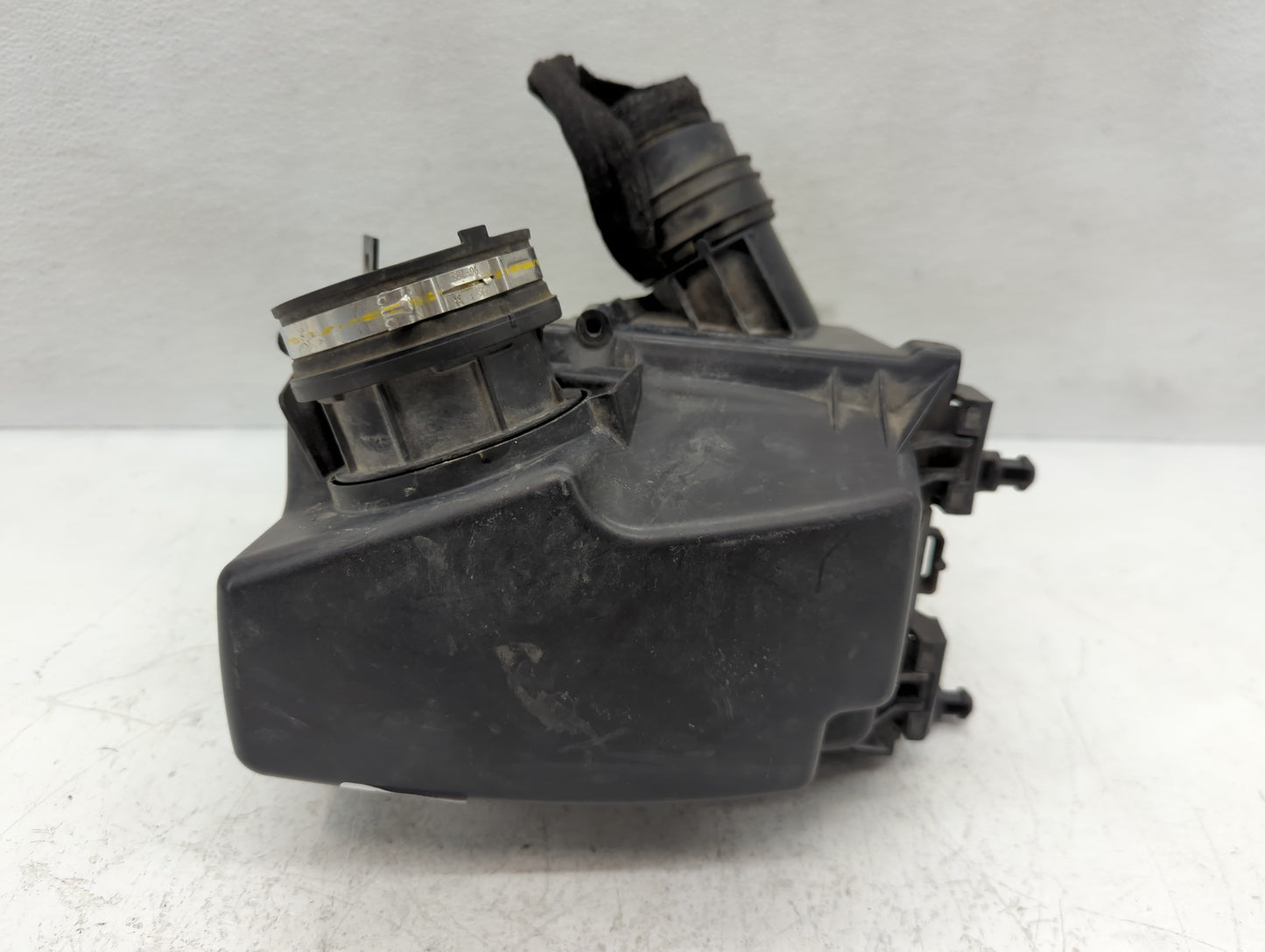 2014-2015 Fiat 500 Air Cleaner Intake-duct Hose Tube - Oemusedautoparts1.com
