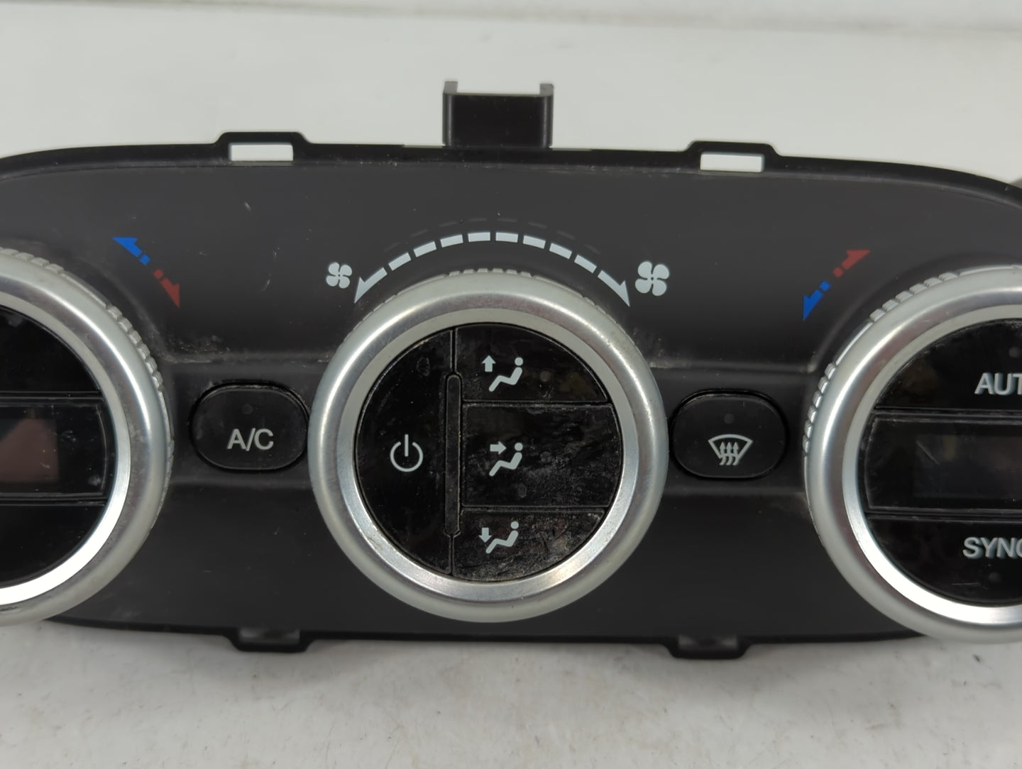 2013-2017 Fiat 500 Climate Control Module Temperature AC/Heater Replacement P/N:735580634 Fits Fits 2013 2014 2015 2016 2017
