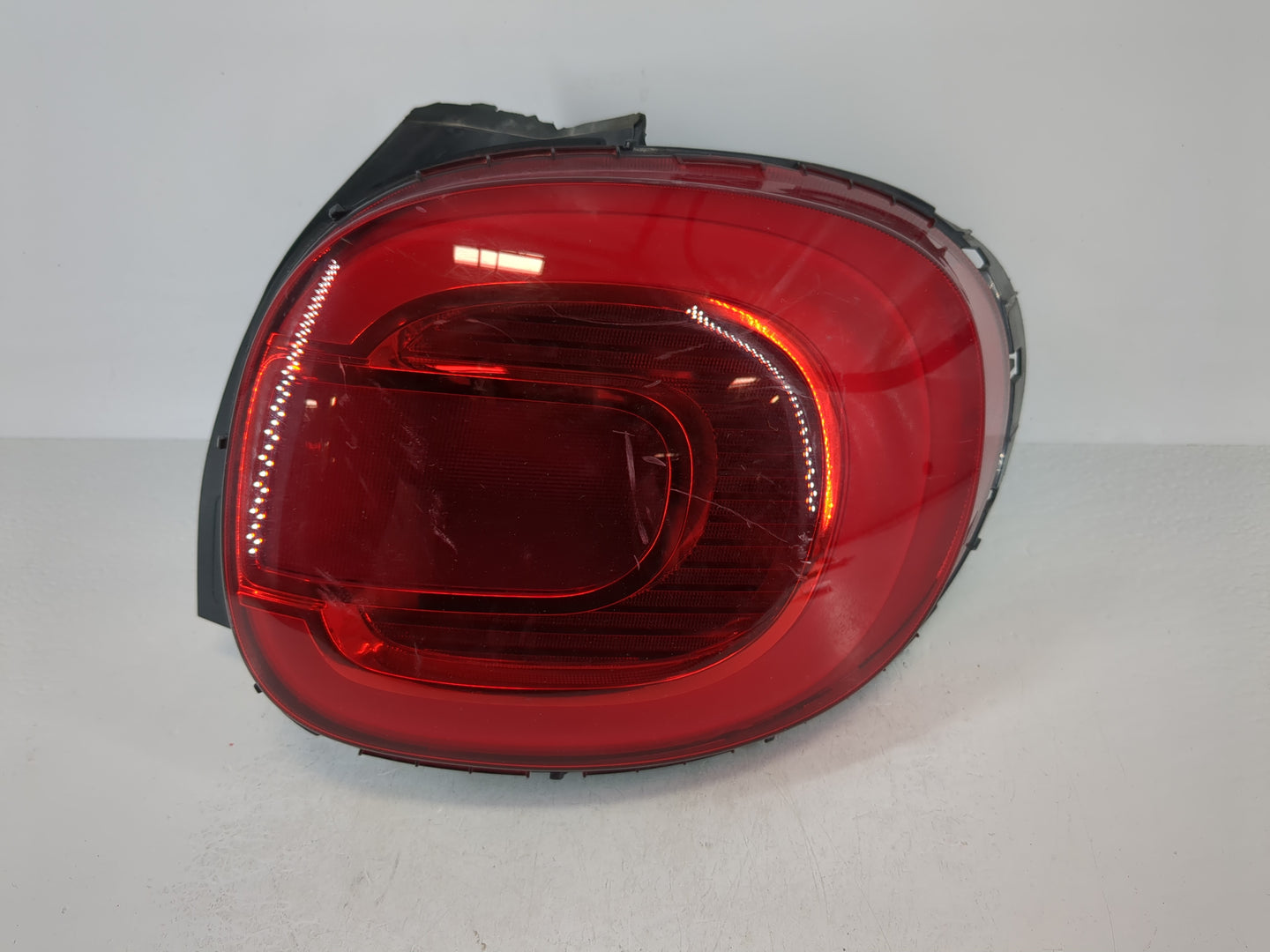 2014 Fiat 500 Tail Light Assembly Passenger Right OEM P/N:51950499 Fits OEM Used Auto Parts - Oemusedautoparts1.com