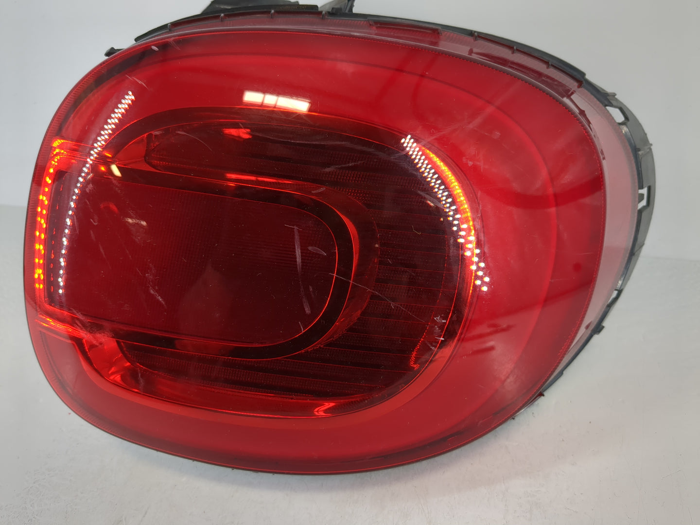 2014 Fiat 500 Tail Light Assembly Passenger Right OEM P/N:51950499 Fits OEM Used Auto Parts - Oemusedautoparts1.com