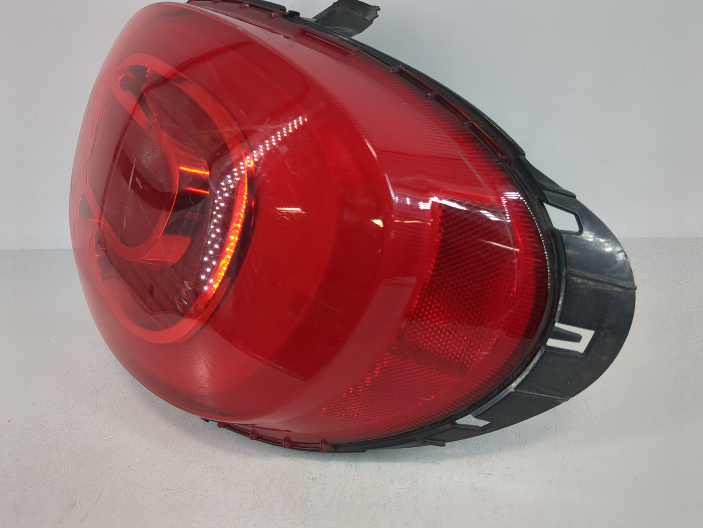 2014 Fiat 500 Tail Light Assembly Passenger Right OEM P/N:51950499 Fits OEM Used Auto Parts - Oemusedautoparts1.com