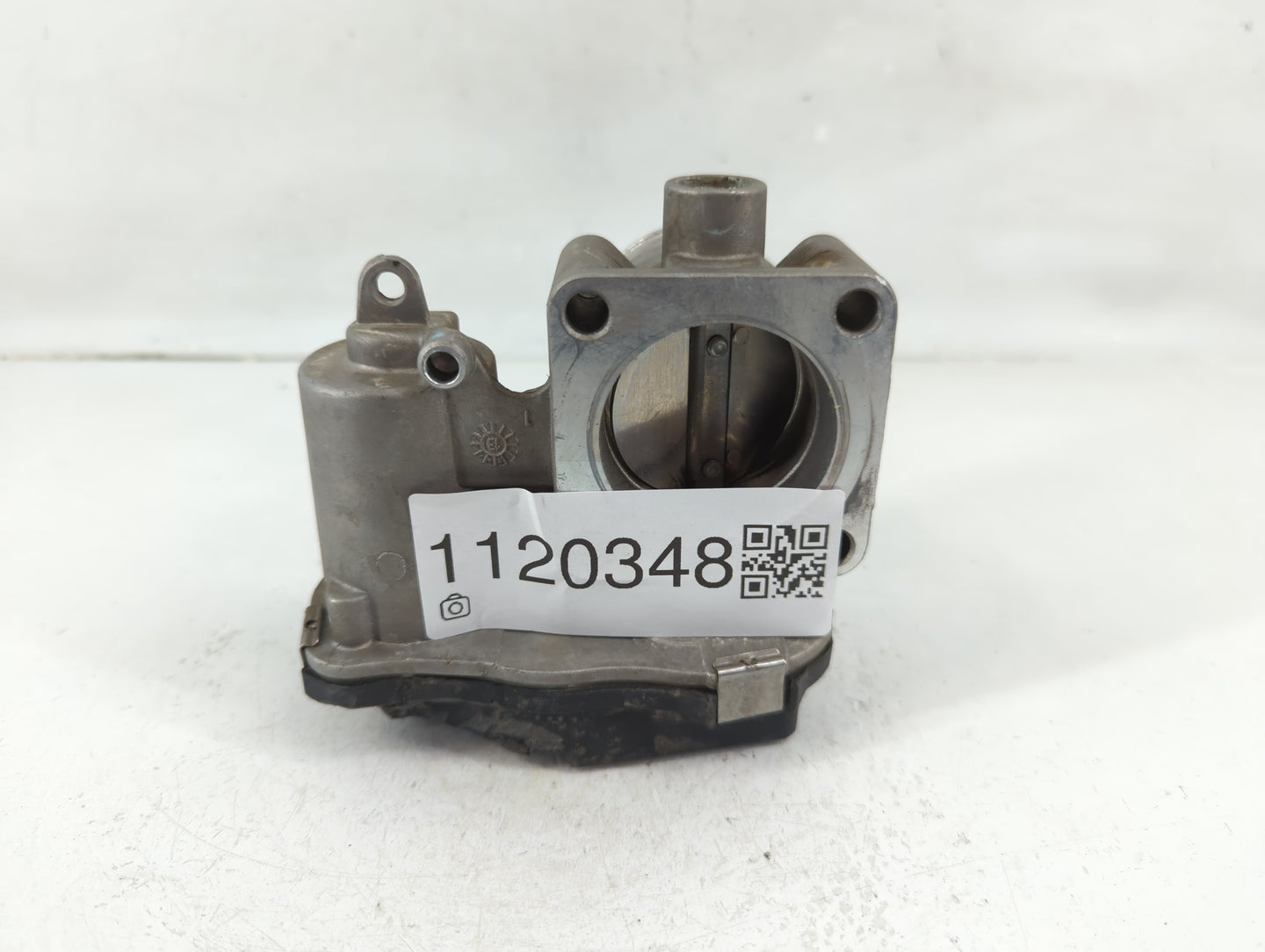 2013-2017 Fiat 500 Throttle Body P/N:04892945AA Fits Fits 2013 2014 2015 2016 2017 OEM Used Auto Parts - Oemusedautoparts1.c