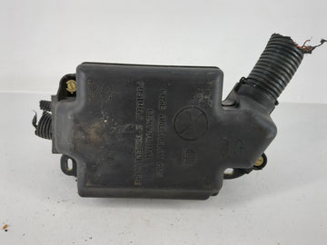 2014-2017 Fiat 500 Fusebox Fuse Box Panel Relay Module P/N:51890355 Fits Fits 2014 2015 2016 2017 OEM Used Auto Parts - Oemu