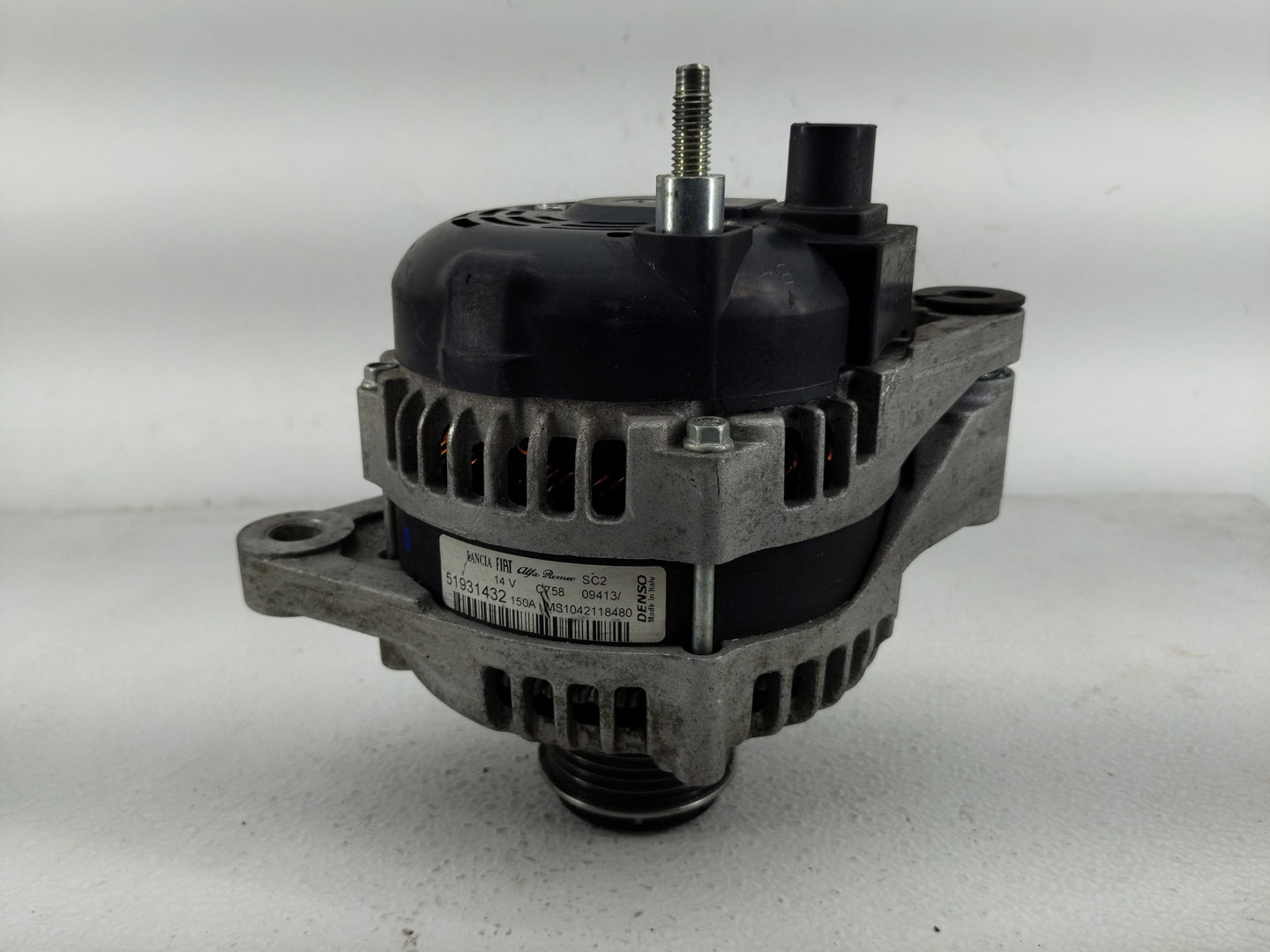 2014-2017 Fiat 500 Alternator Replacement Generator Charging Assembly Engine OEM P/N:51931432 Fits Fits 2014 2015 2016 2017 