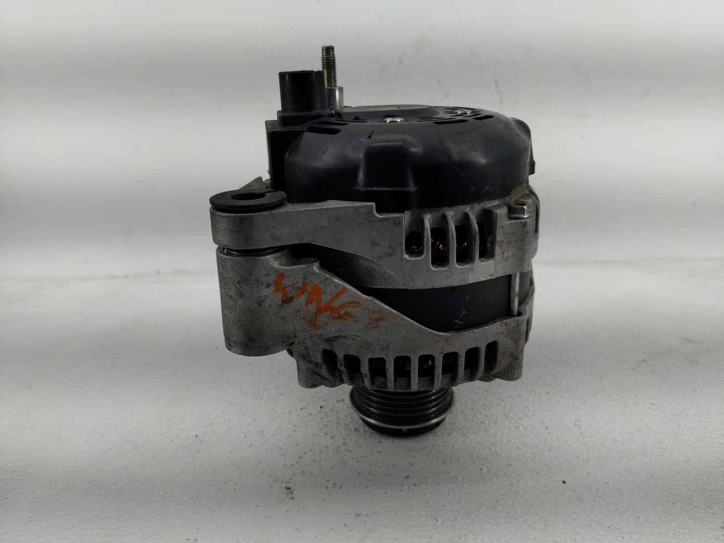 2014-2017 Fiat 500 Alternator Replacement Generator Charging Assembly Engine OEM P/N:51931432 Fits Fits 2014 2015 2016 2017 