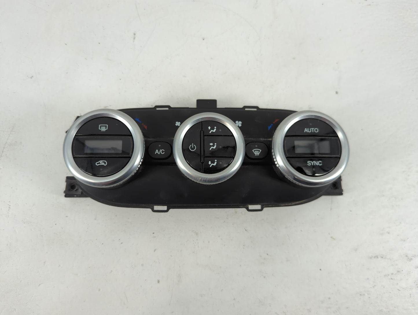 2014 Fiat 500 Climate Control Module Temperature AC/Heater Replacement P/N:MX237000-4832 Fits OEM Used Auto Parts - Oemuseda