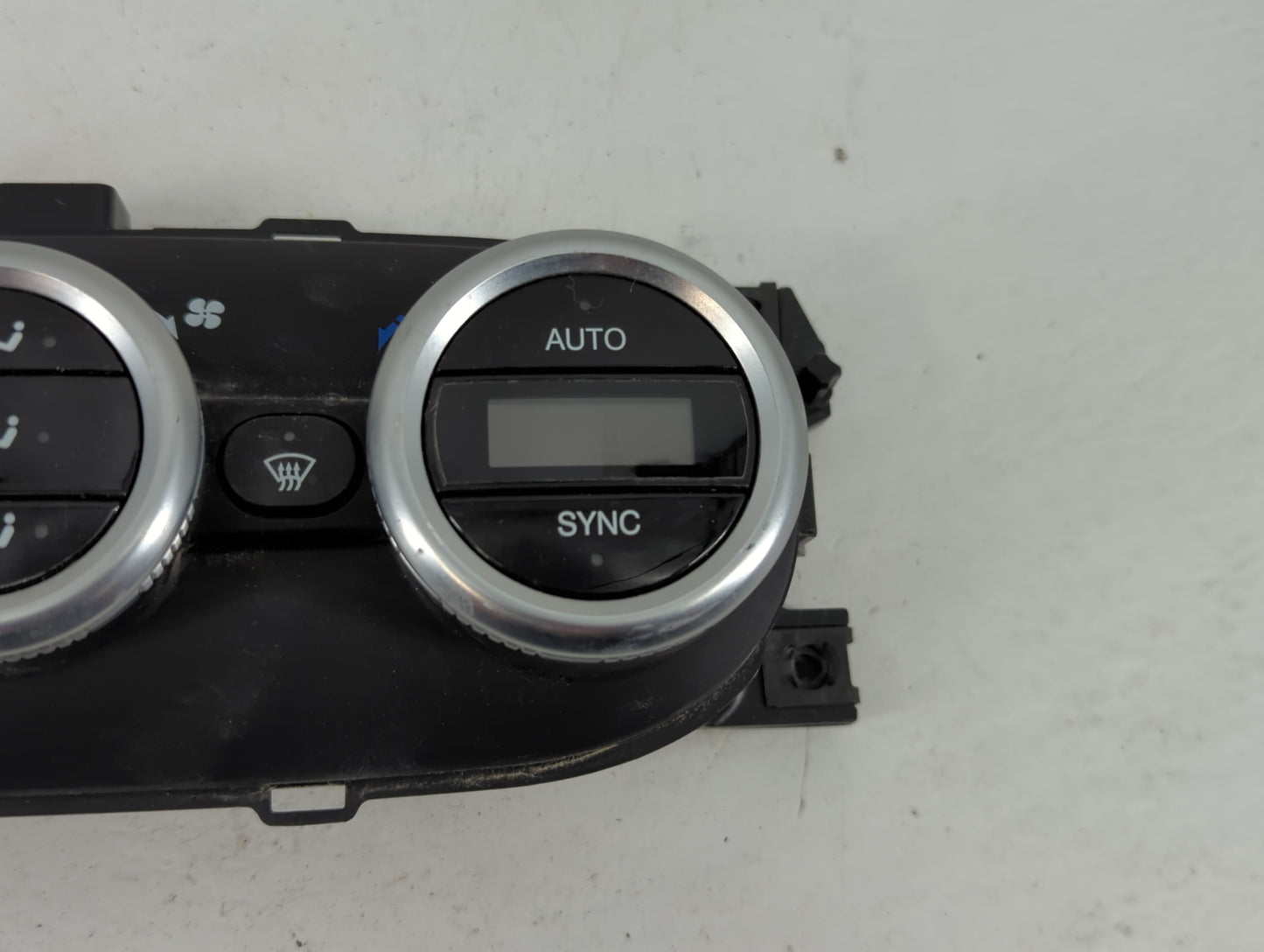 2014 Fiat 500 Climate Control Module Temperature AC/Heater Replacement P/N:MX237000-4832 Fits OEM Used Auto Parts - Oemuseda