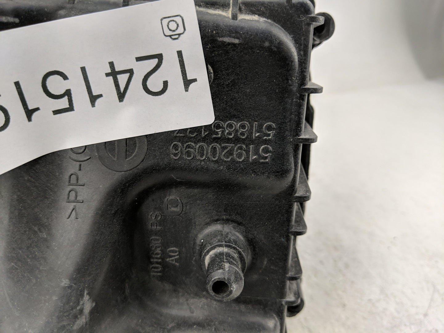 2014-2015 Fiat 500 Air Cleaner Intake-duct Hose Tube - Oemusedautoparts1.com