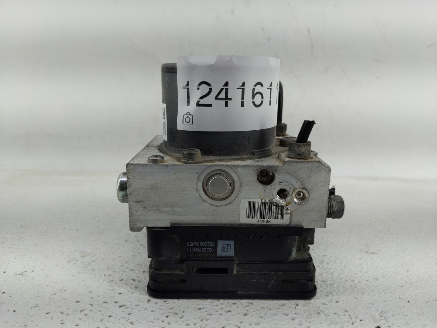 2012-2017 Fiat 500 ABS Pump Control Module Replacement P/N:18551807-A 51920753 Fits Fits 2012 2013 2014 2015 2016 2017 OEM U
