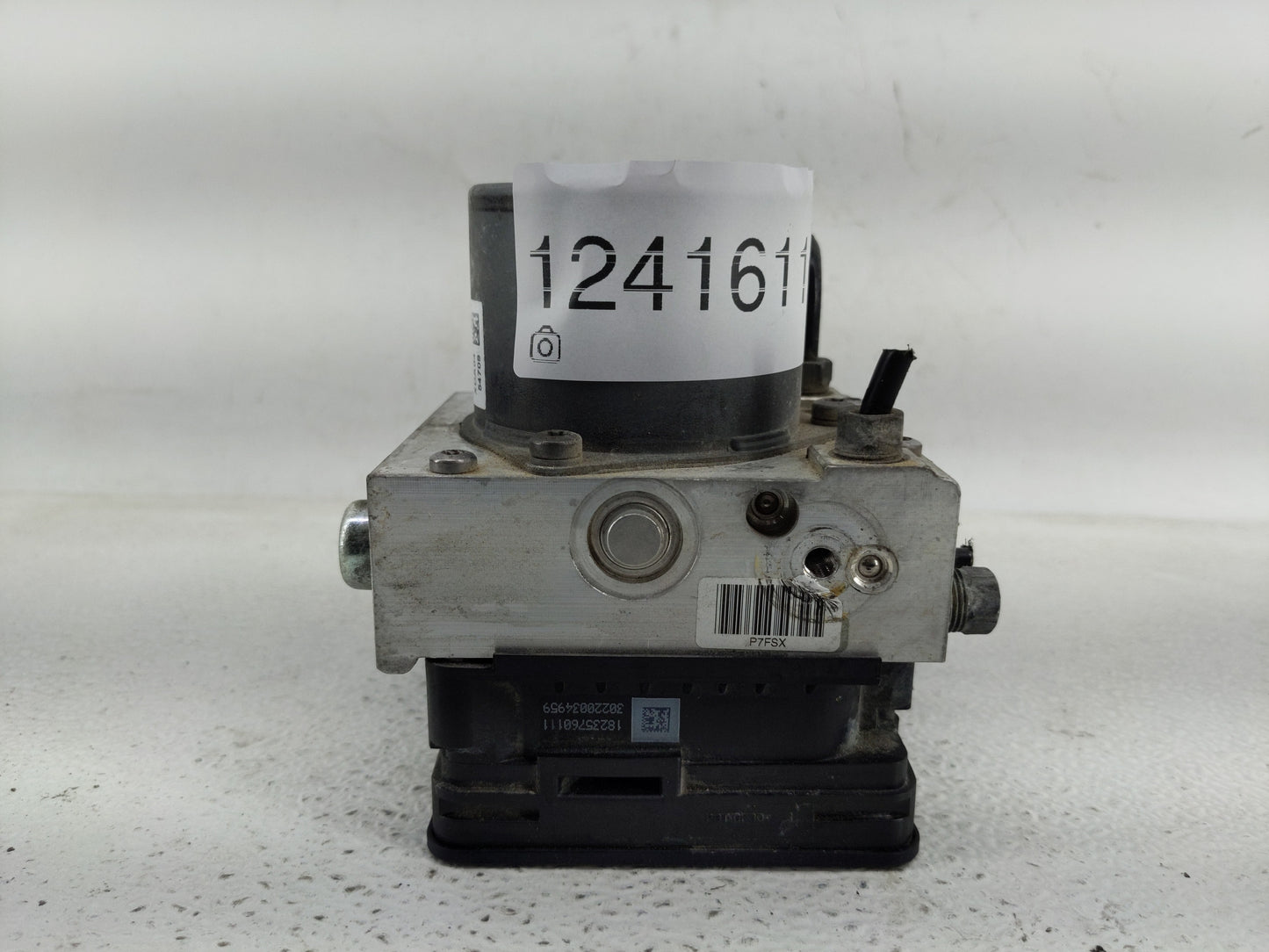 2012-2017 Fiat 500 ABS Pump Control Module Replacement P/N:18551807-A 51920753 Fits Fits 2012 2013 2014 2015 2016 2017 OEM U