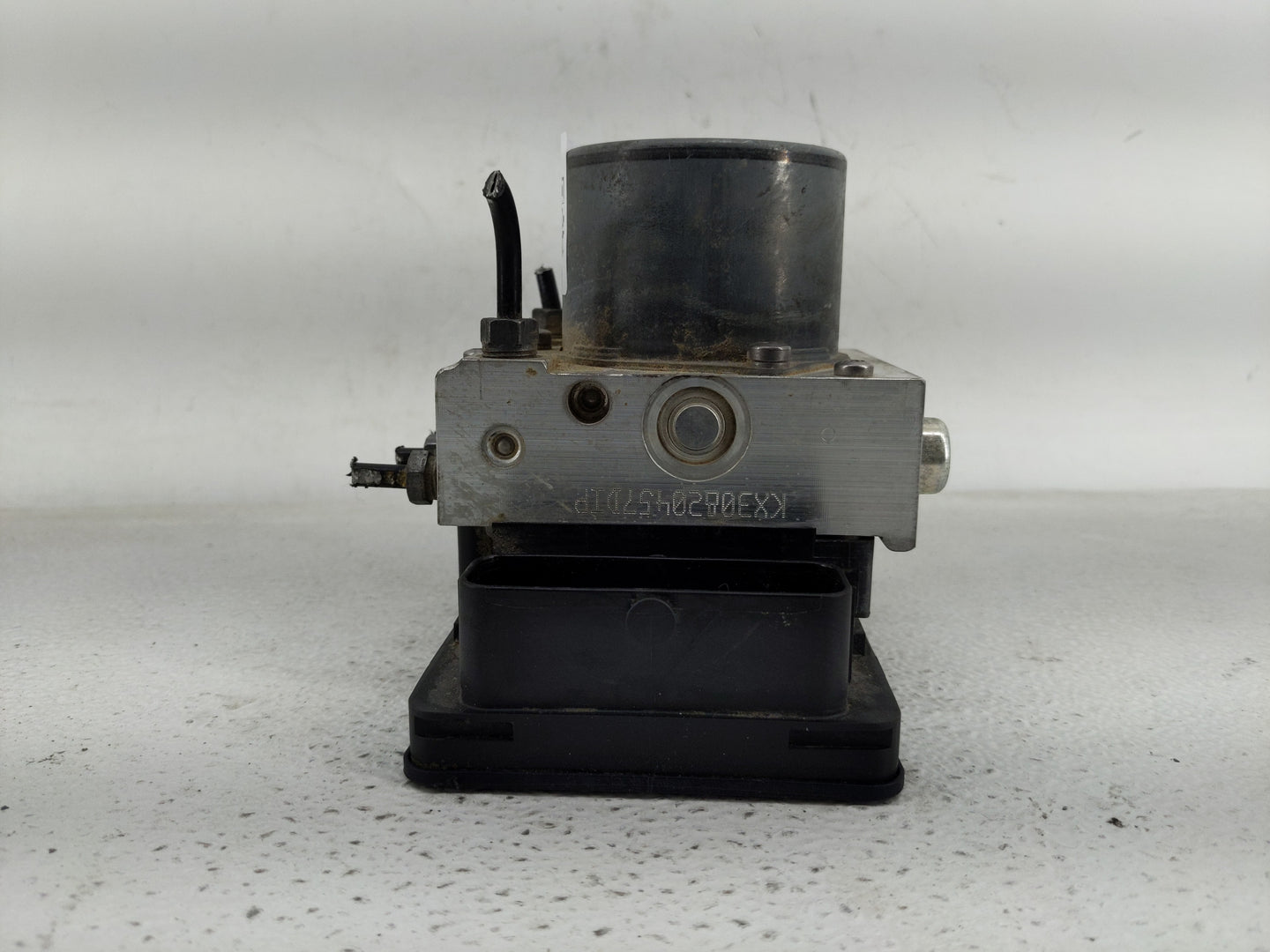 2012-2017 Fiat 500 ABS Pump Control Module Replacement P/N:18551807-A 51920753 Fits Fits 2012 2013 2014 2015 2016 2017 OEM U