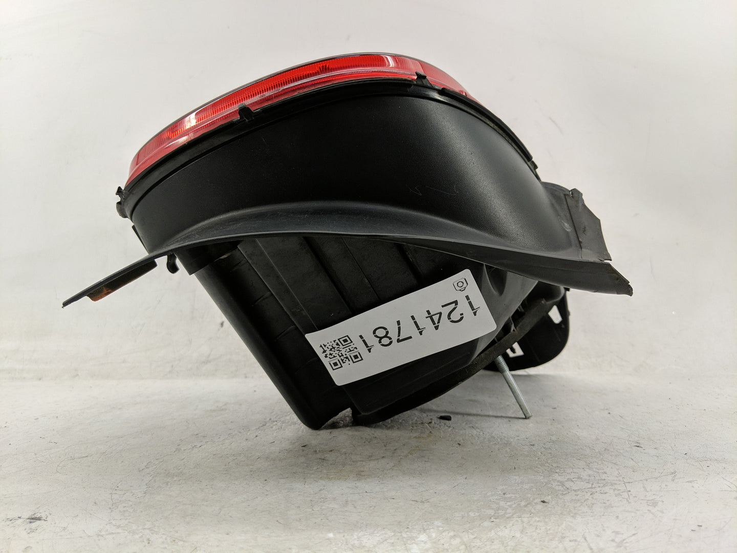 2014 Fiat 500 Tail Light Assembly Driver Left OEM P/N:51922308 Fits OEM Used Auto Parts - Oemusedautoparts1.com