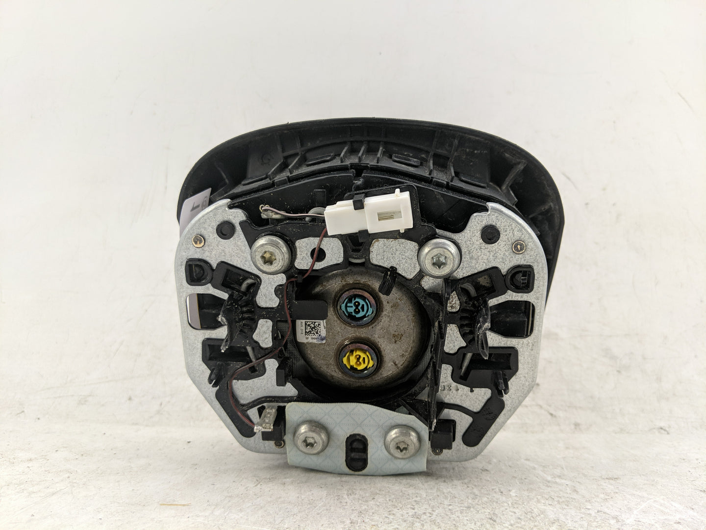 2014 Fiat 500 Air Bag Driver Left Steering Wheel Mounted - Oemusedautoparts1.com