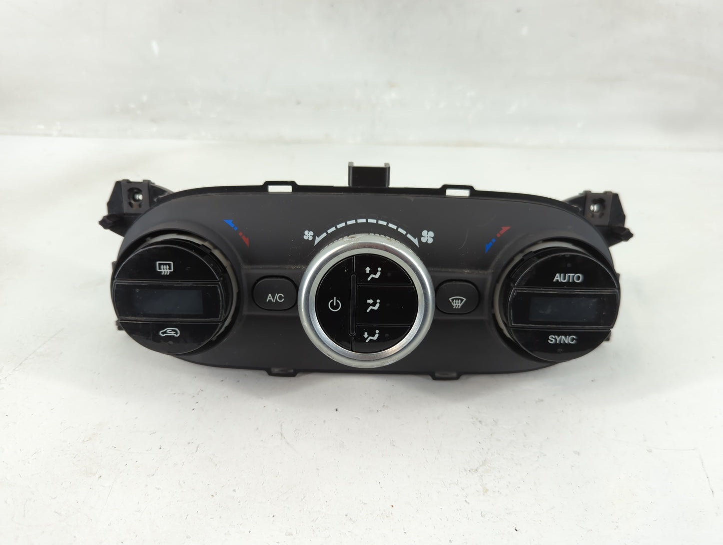 2014 Fiat 500 Climate Control Module Temperature AC/Heater Replacement P/N:07355806340 Fits OEM Used Auto Parts - Oemusedaut