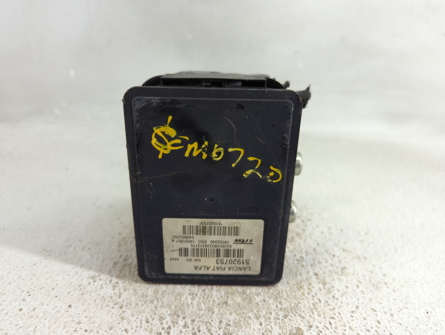 2014 Fiat 500 ABS Pump Control Module Replacement P/N:51920753 Fits OEM Used Auto Parts - Oemusedautoparts1.com