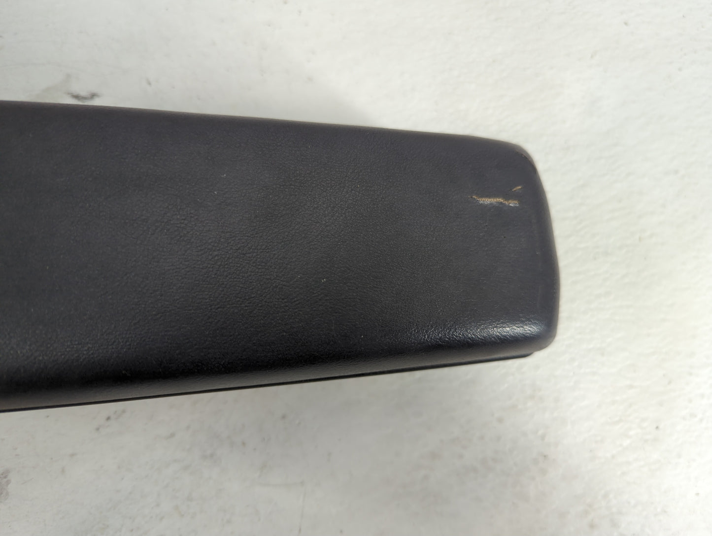 2014 Fiat 500 Center Console Armrest Cover Lid Fits OEM Used Auto Parts - Oemusedautoparts1.com