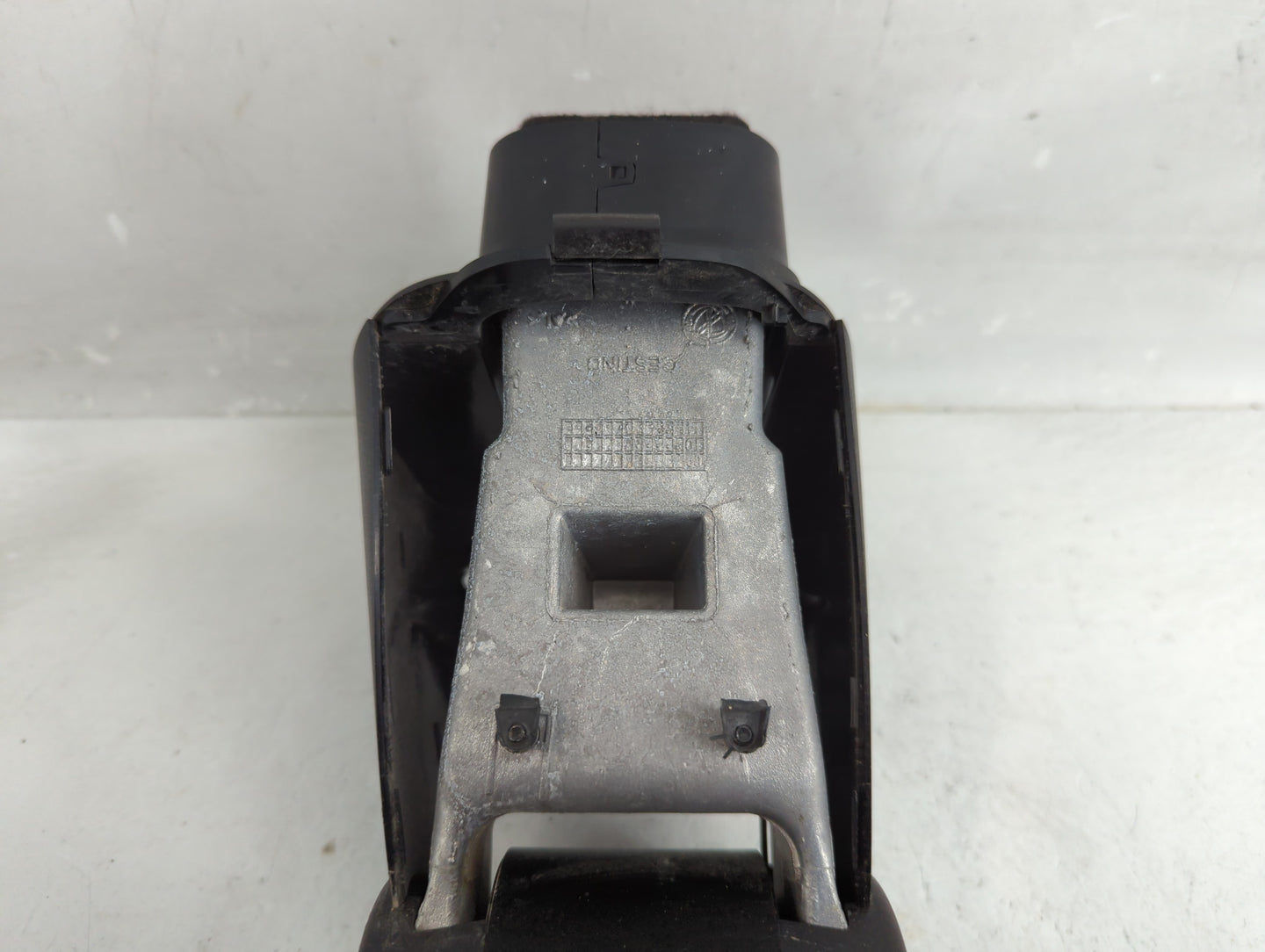 2014 Fiat 500 Center Console Armrest Cover Lid Fits OEM Used Auto Parts - Oemusedautoparts1.com
