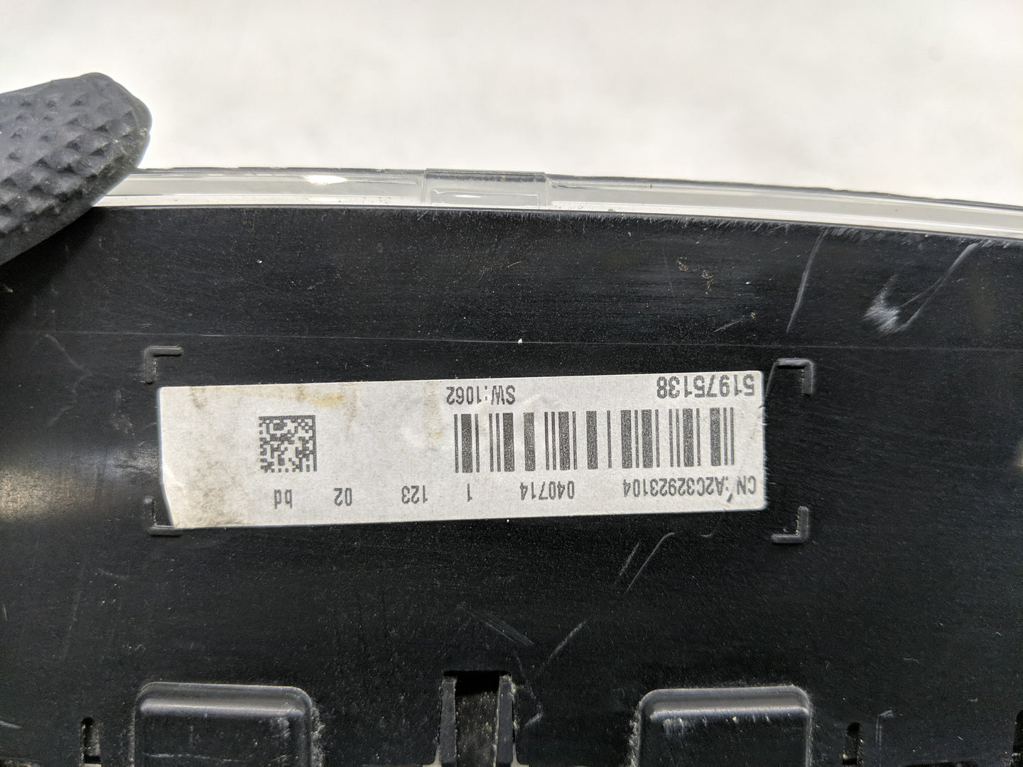 2014 Fiat 500 Instrument Cluster Speedometer Gauges P/N:51975138 Fits OEM Used Auto Parts - Oemusedautoparts1.com