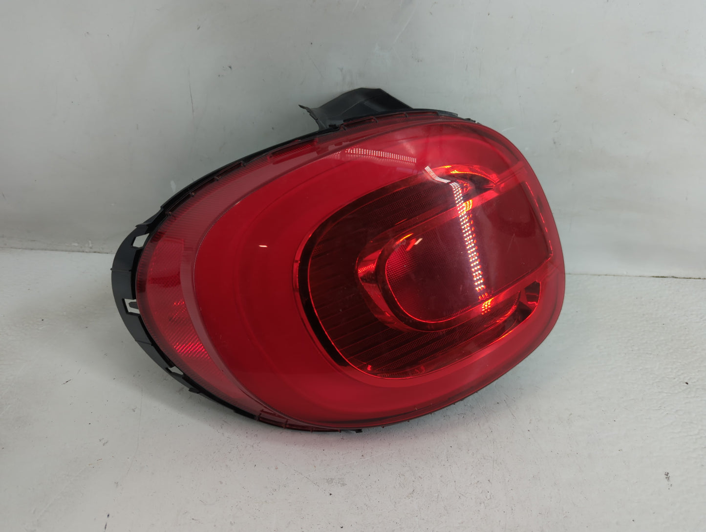 2014 Fiat 500 Tail Light Assembly Driver Left OEM Fits OEM Used Auto Parts - Oemusedautoparts1.com