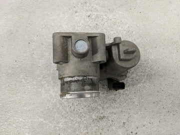 2013-2017 Fiat 500 Throttle Body P/N:04892945AA Fits Fits 2013 2014 2015 2016 2017 OEM Used Auto Parts