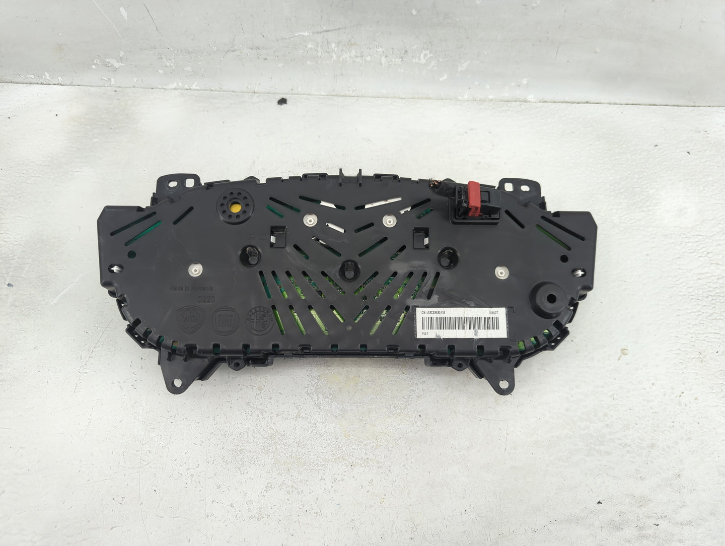 2012-2016 Fiat 500 Instrument Cluster Speedometer Gauges P/N:A2C32923103 Fits Fits 2012 2013 2014 2015 2016 OEM Used Auto Pa