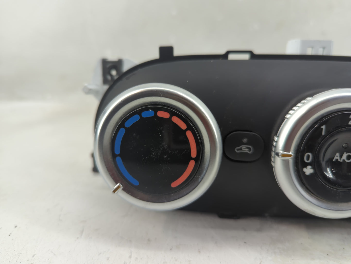 2012-2017 Fiat 500 Climate Control Module Temperature AC/Heater Replacement P/N:5R2240100 Fits Fits 2012 2013 2014 2015 2016