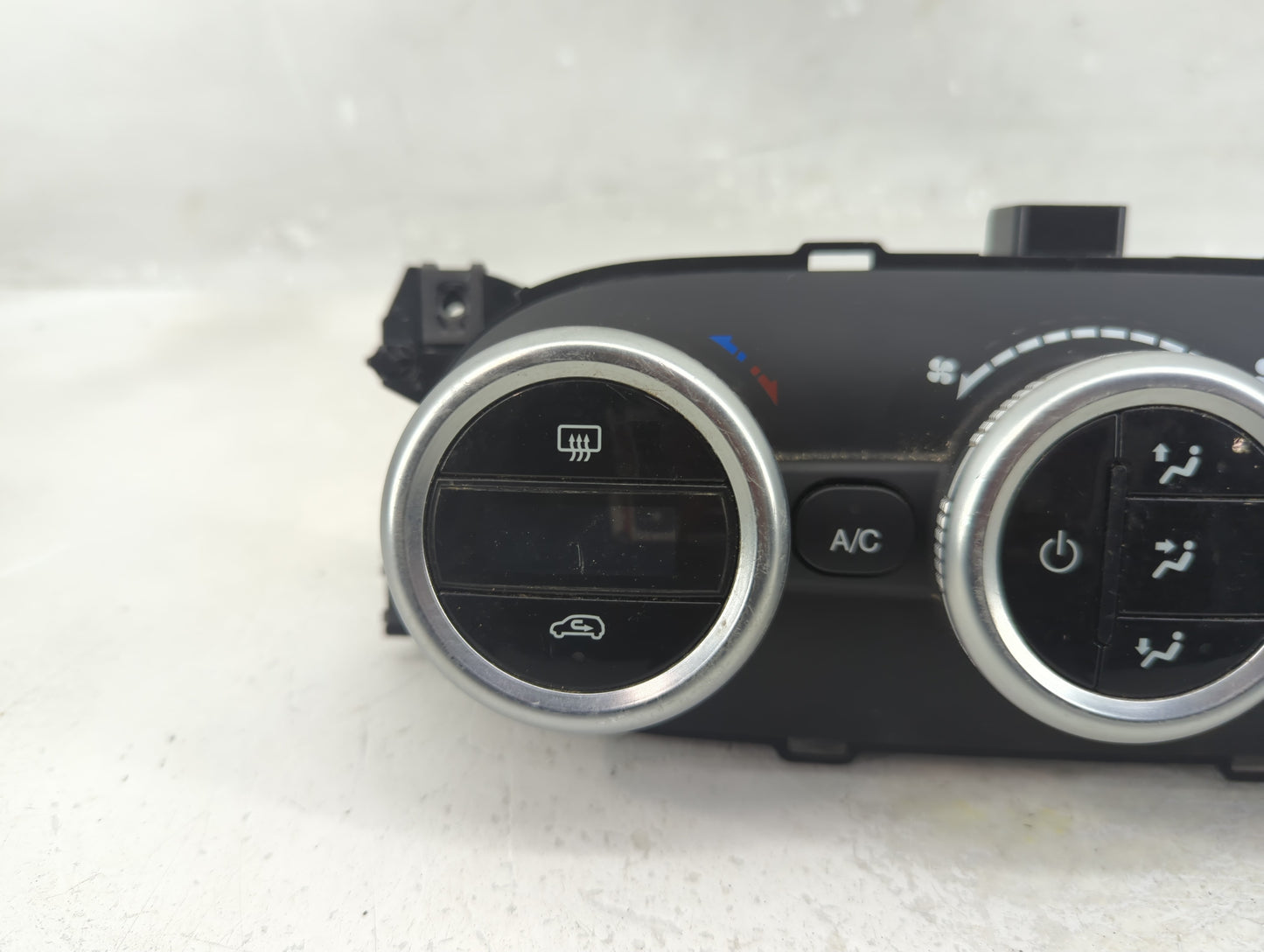 2014 Fiat 500 Climate Control Module Temperature AC/Heater Replacement Fits OEM Used Auto Parts - Oemusedautoparts1.com