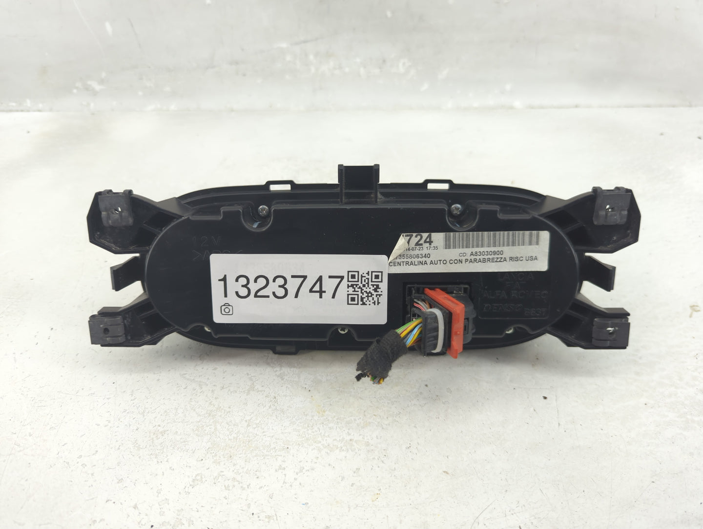 2014 Fiat 500 Climate Control Module Temperature AC/Heater Replacement Fits OEM Used Auto Parts - Oemusedautoparts1.com