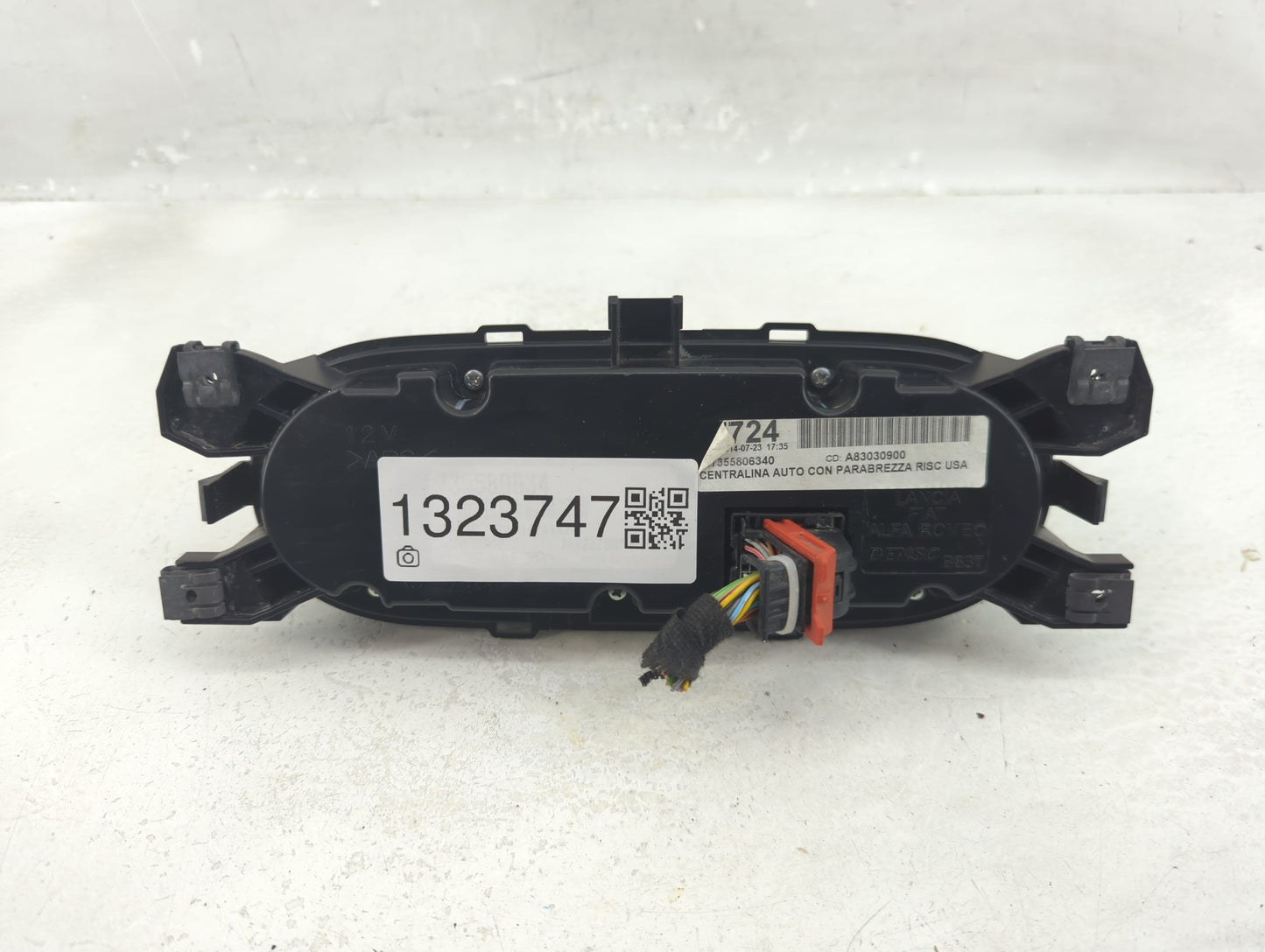 2014 Fiat 500 Climate Control Module Temperature AC/Heater Replacement Fits OEM Used Auto Parts - Oemusedautoparts1.com