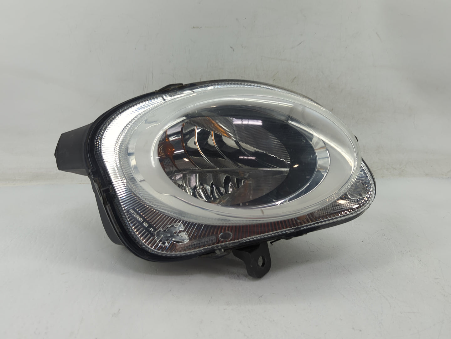2014 Fiat 500 Driver Left Oem Front Light Lamp Black - Oemusedautoparts1.com