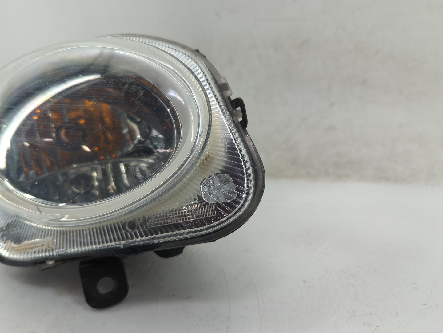 2014 Fiat 500 Driver Left Oem Front Light Lamp Black - Oemusedautoparts1.com