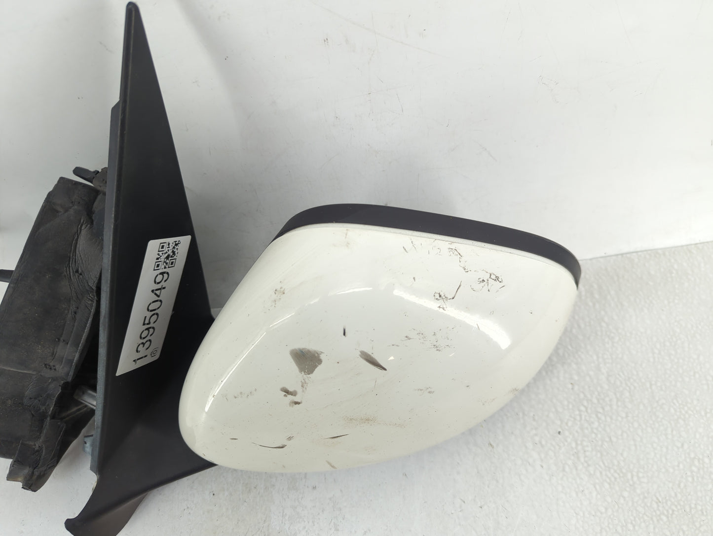 2012-2017 Fiat 500 Driver Side View Mirror - Left Door Mirror OEM Used - Oemusedautoparts1.com