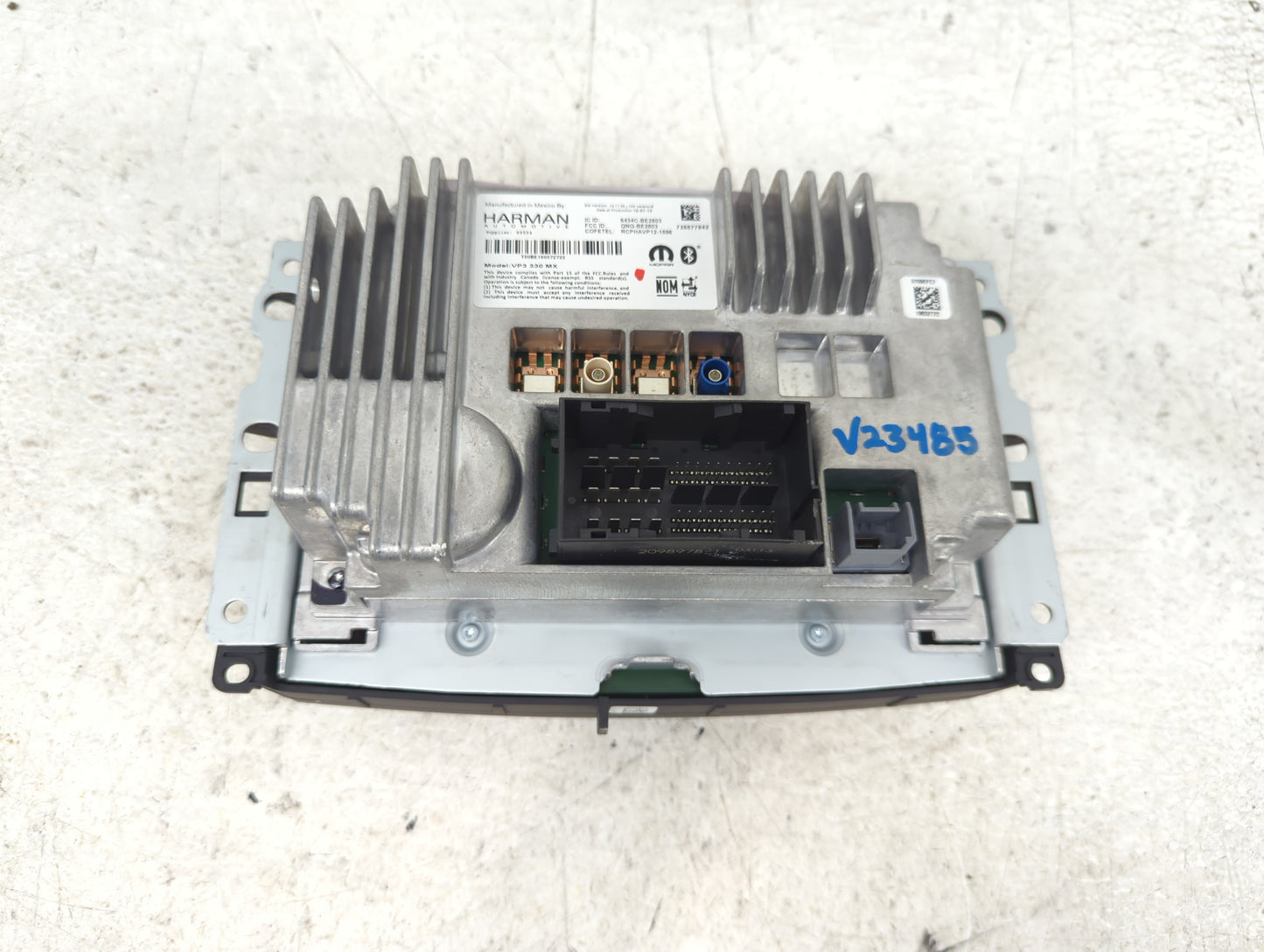 2014 Fiat 500 Radio AM FM Cd Player Receiver Replacement P/N:6434C-BE2803 Fits OEM Used Auto Parts - Oemusedautoparts1.com