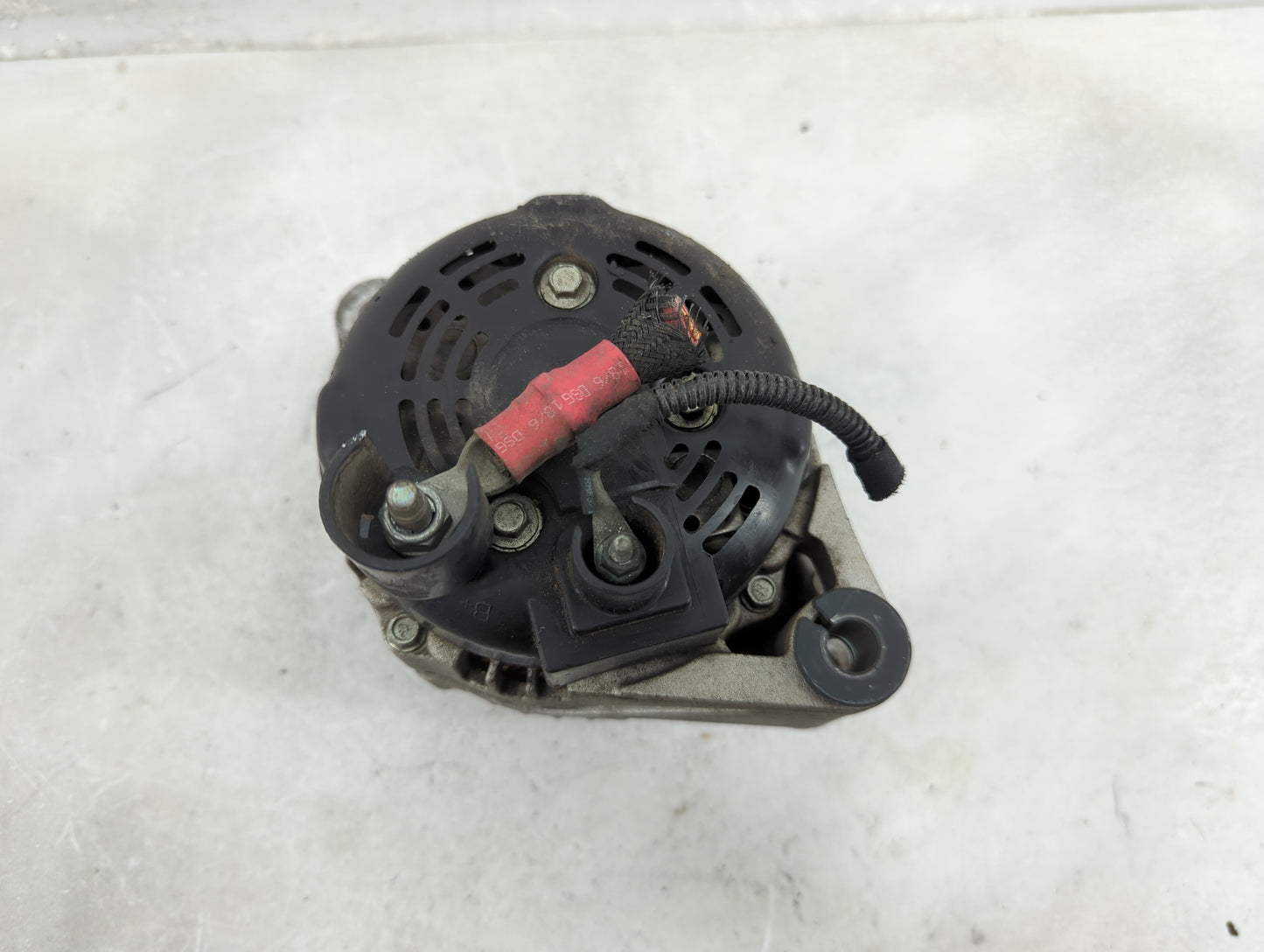 2014-2017 Fiat 500 Alternator Replacement Generator Charging Assembly Engine OEM P/N:51931432 Fits Fits 2014 2015 2016 2017 