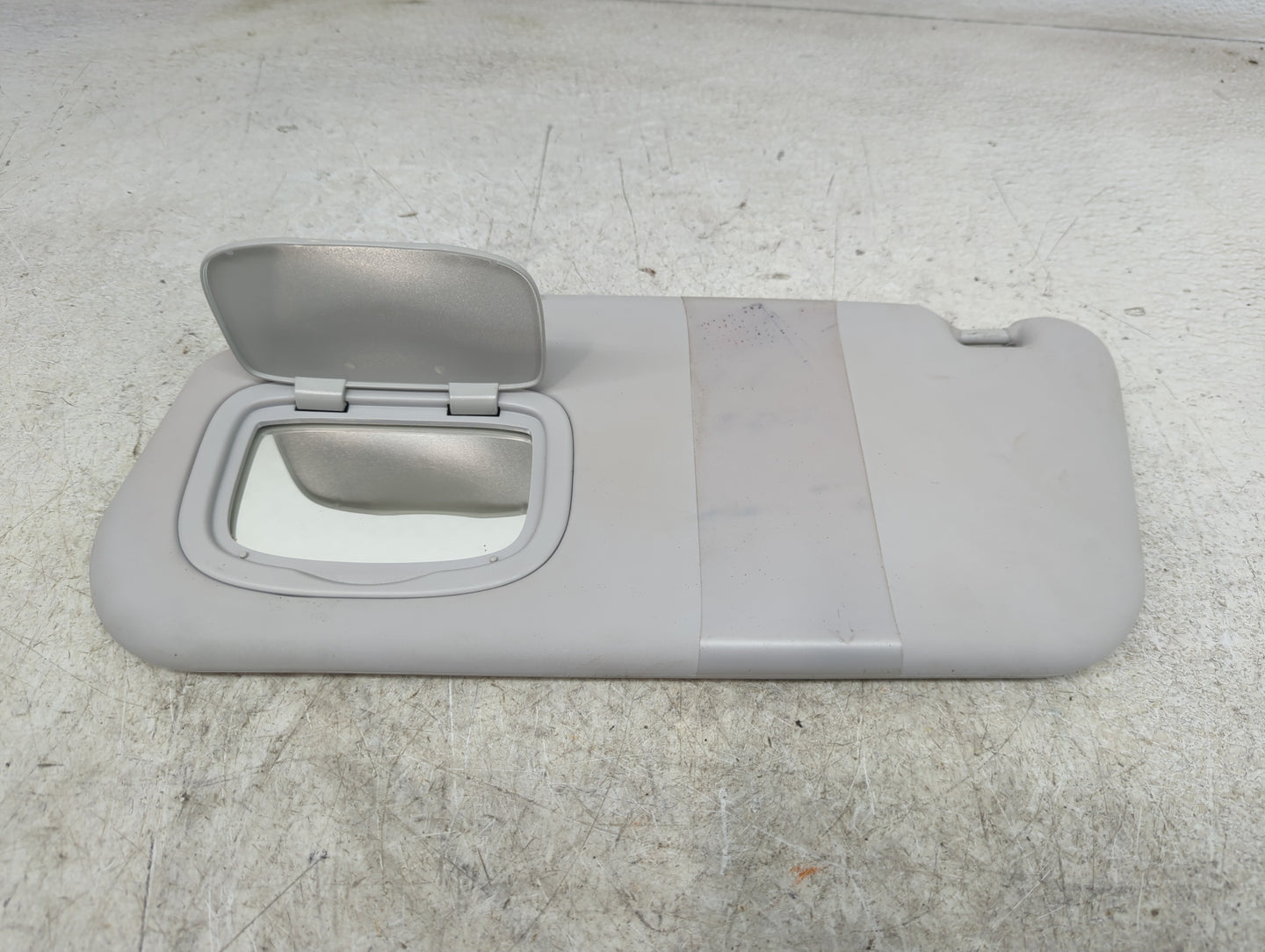 2014 Fiat 500 Sun Visor Shade Replacement Driver Left Mirror Fits OEM Used Auto Parts - Oemusedautoparts1.com