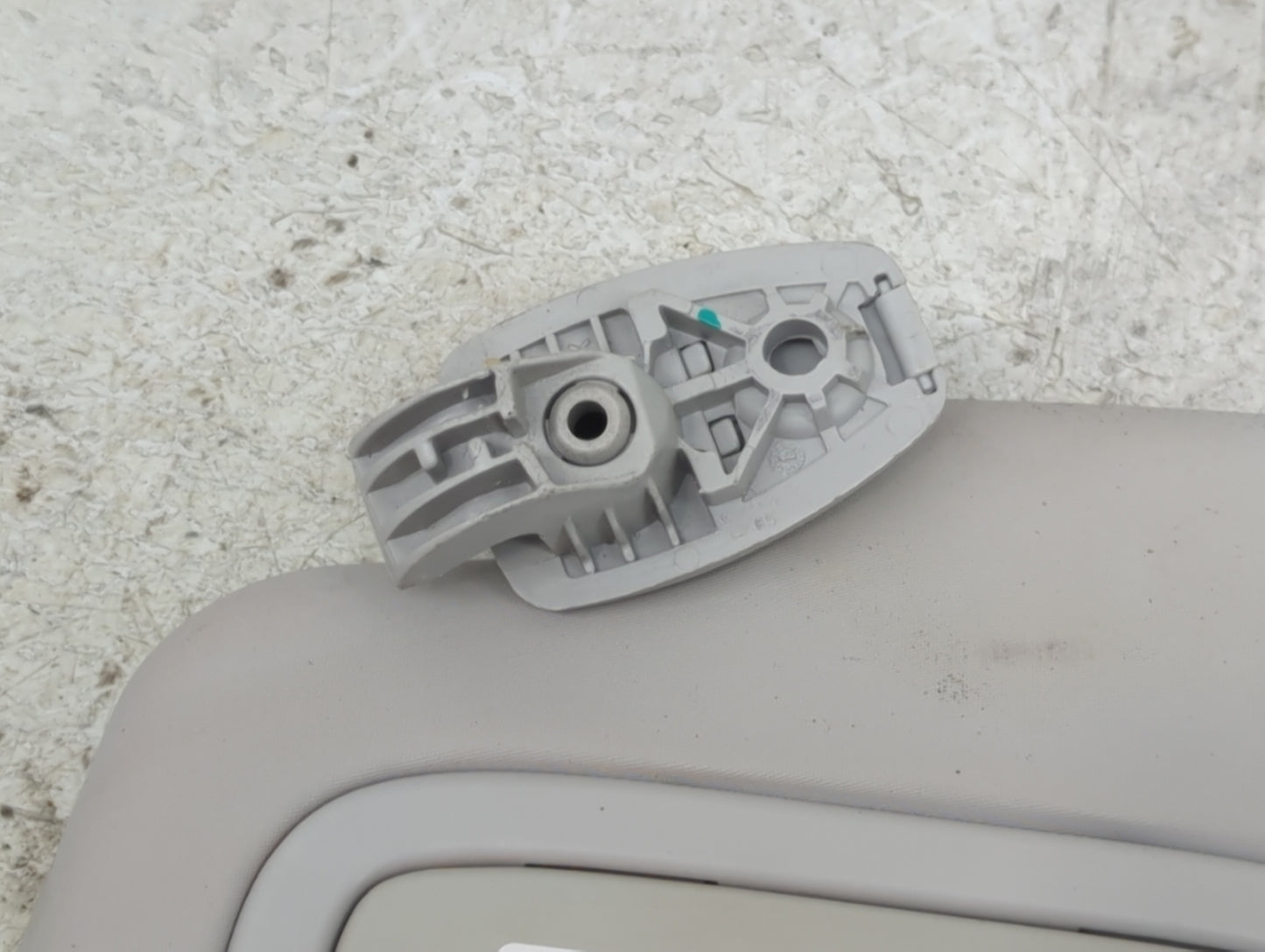 2014 Fiat 500 Sun Visor Shade Replacement Driver Left Mirror Fits OEM Used Auto Parts - Oemusedautoparts1.com