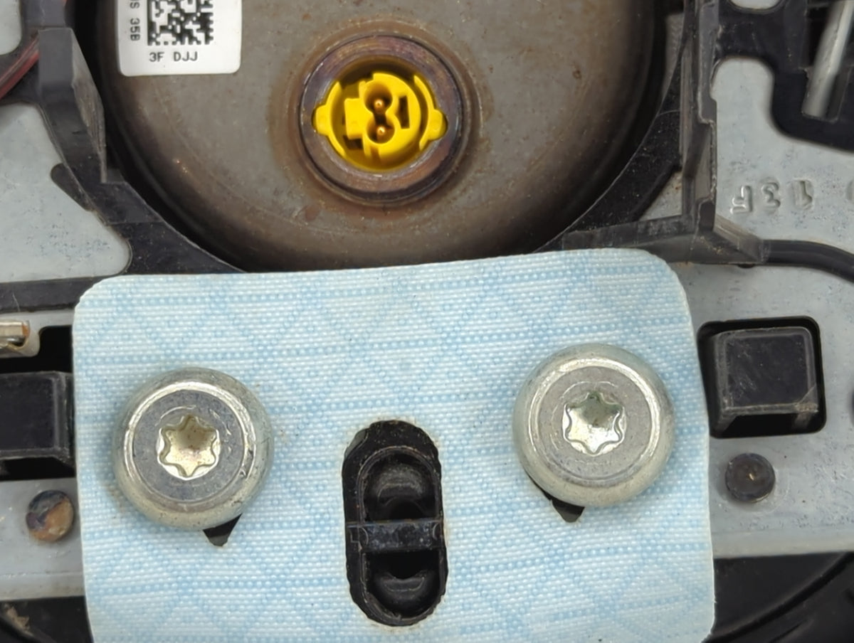 2014 Fiat 500 Air Bag Driver Left Steering Wheel Mounted 1458650 - Oemusedautoparts1.com