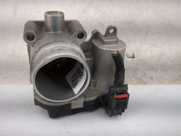 2013-2017 Fiat 500 Throttle Body P/N:04892945AA Fits Fits 2013 2014 2015 2016 2017 OEM Used Auto Parts - Oemusedautoparts1.c