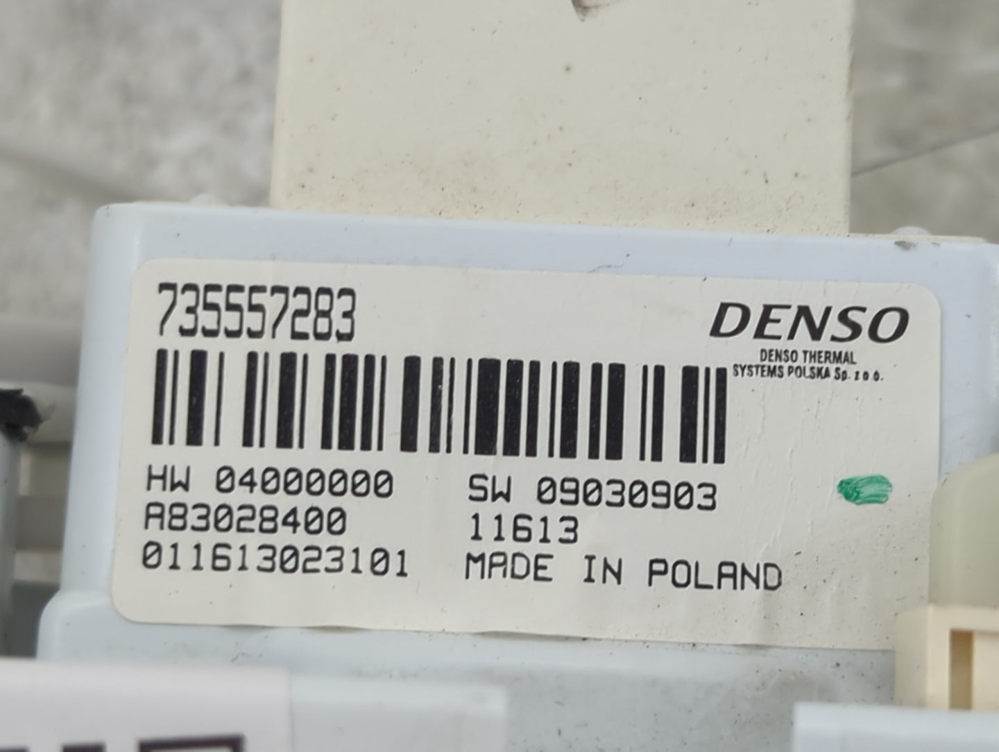 2014 Fiat 500 Climate Control Module Temperature AC/Heater Replacement P/N:735557283 A83028400 Fits OEM Used Auto Parts - Oe