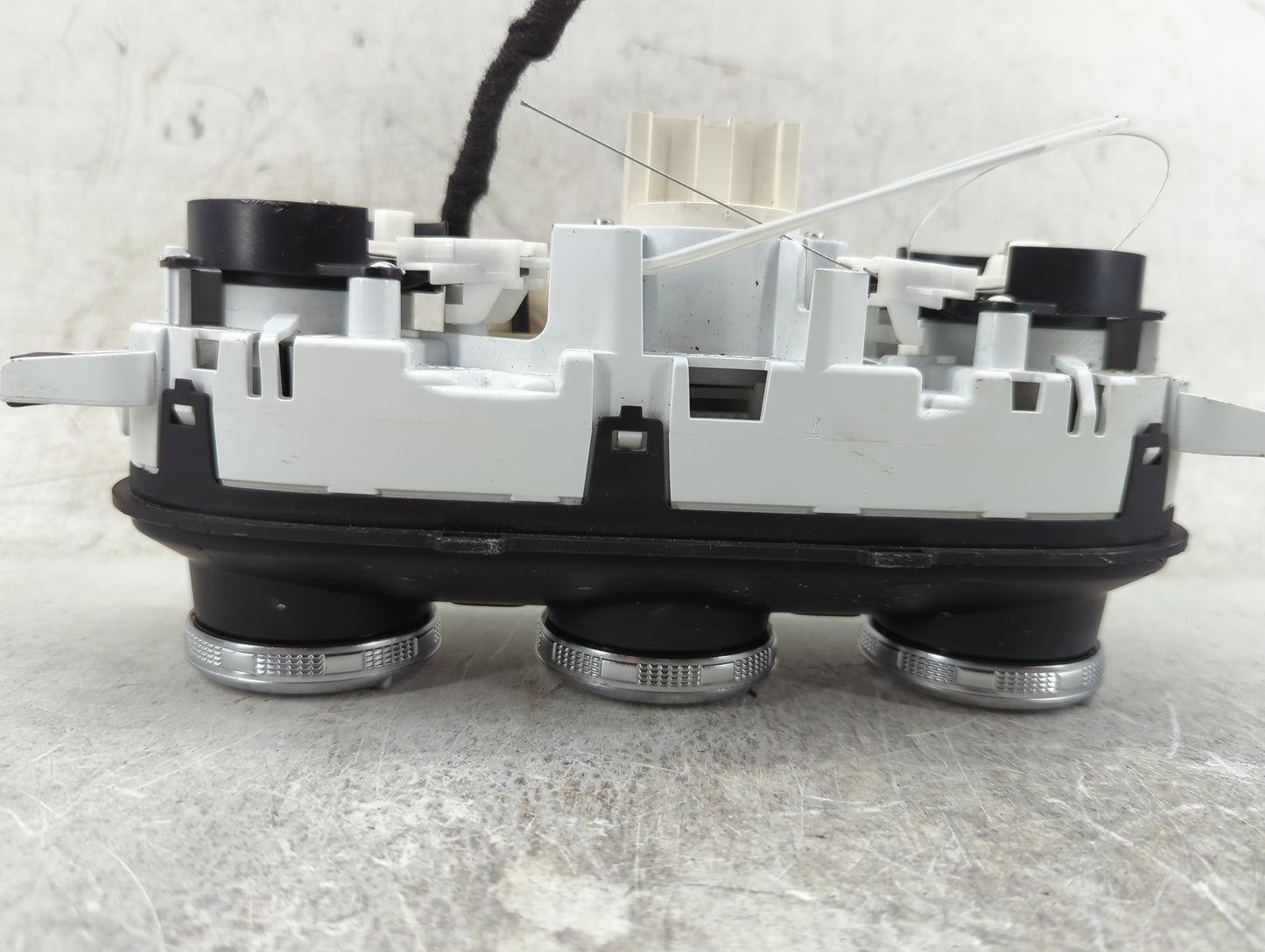 2014 Fiat 500 Climate Control Module Temperature AC/Heater Replacement P/N:735557283 A83028400 Fits OEM Used Auto Parts - Oe