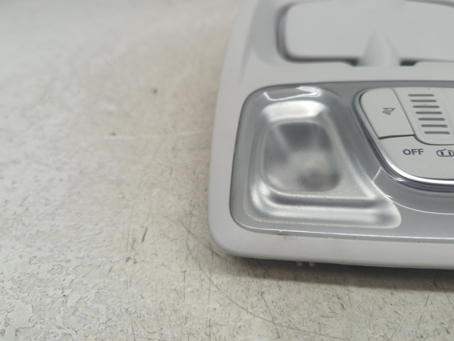 2014 Fiat 500 Overhead Roof Console Interior Dome Light Light Gray - Oemusedautoparts1.com