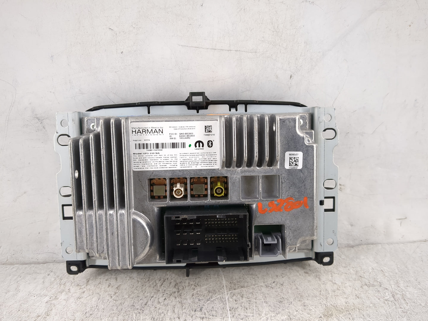 2014 Fiat 500 Radio AM FM Cd Player Receiver Replacement P/N:VP3 330 NA QNG-BE2803, 6434C-BE2803, T00BE115470042, 68282UC7 F