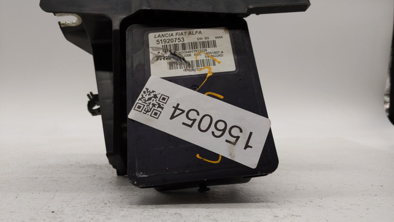 2014-2017 Fiat 500 ABS Pump Control Module Replacement P/N:51920753 Fits Fits 2014 2015 2016 2017 OEM Used Auto Parts - Oemu
