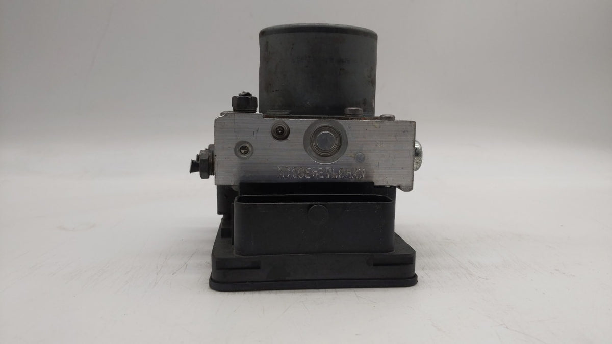 2014-2017 Fiat 500 Anti-Lock Brake ABS Pump Module Actuator OEM P/N:51920753 51973614 Fits Fits 2014 2015 2016 2017 OEM Used