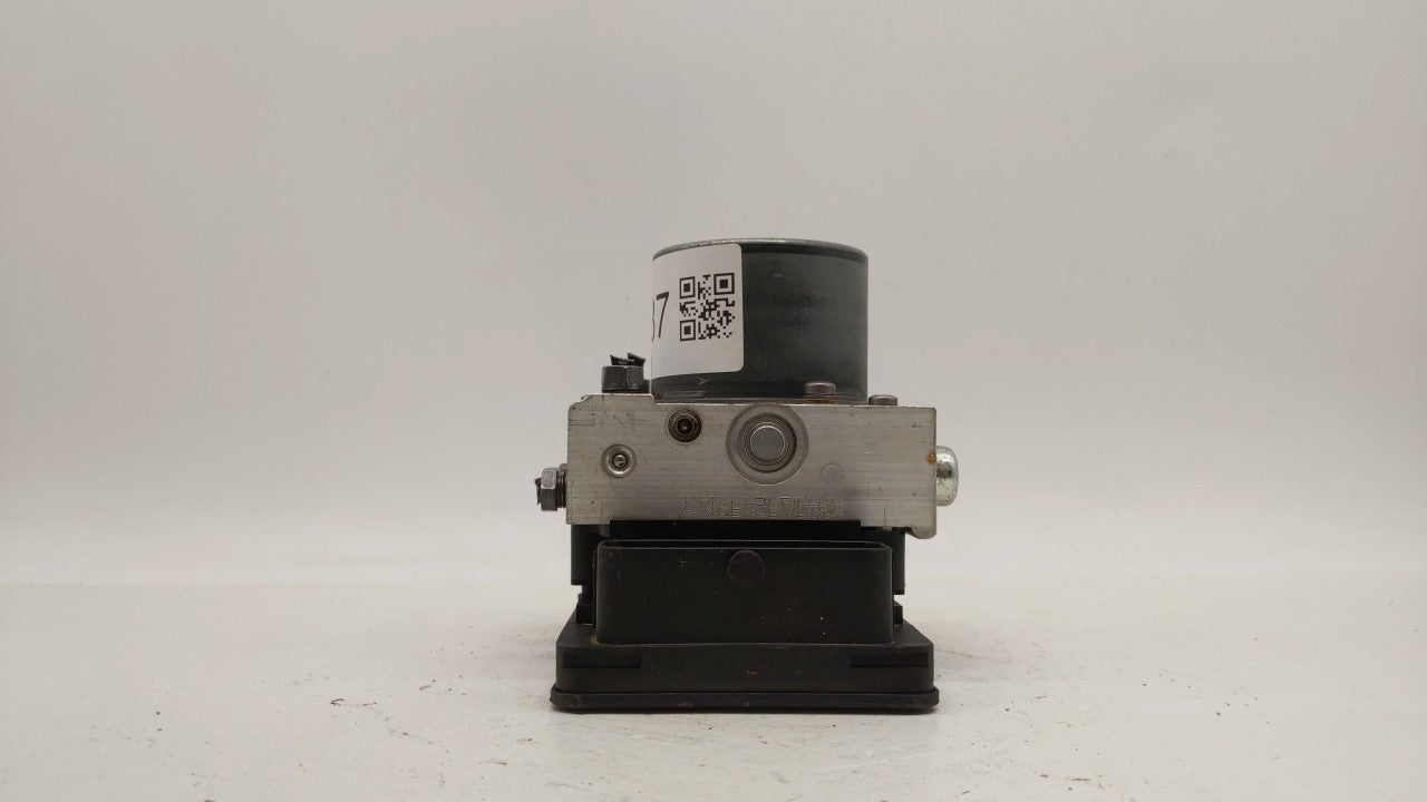2014 Fiat 500 ABS Pump Control Module Replacement P/N:51920753 51973614 Fits OEM Used Auto Parts - Oemusedautoparts1.com