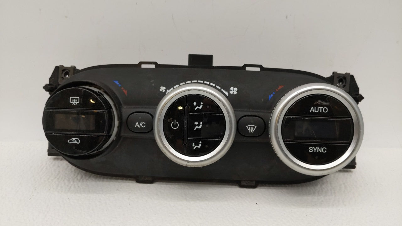 2014 Fiat 500 Climate Control Module Temperature AC/Heater Replacement P/N:A83030900 735580634 Fits OEM Used Auto Parts - Oe