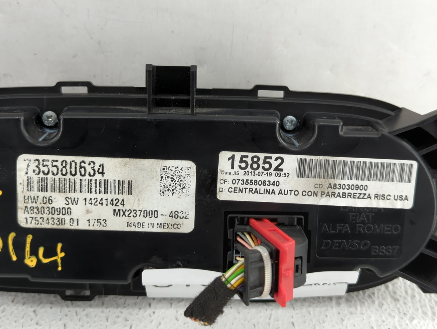 2014 Fiat 500 Climate Control Module Temperature AC/Heater Replacement P/N:A83030900 735580634 Fits OEM Used Auto Parts - Oe