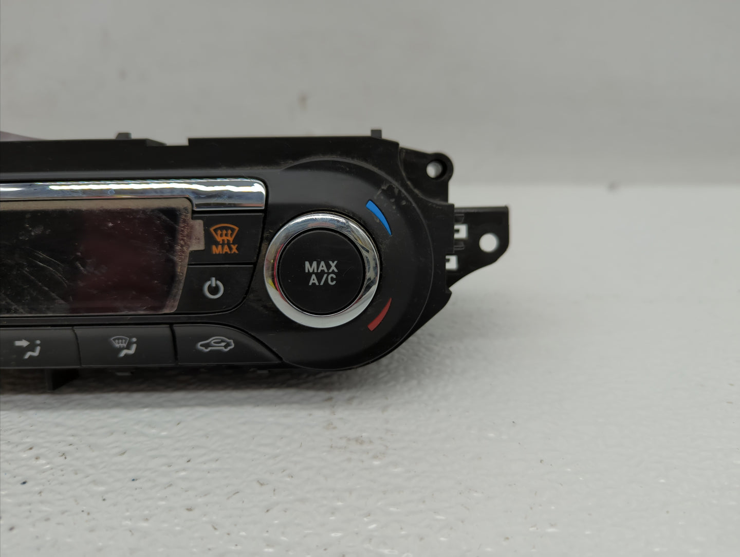 2014 Fiat 500 Climate Control Module Temperature AC/Heater Replacement P/N:DM5T-18C612-AK Fits OEM Used Auto Parts - Oemused